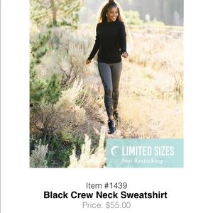 Zyia Black Crew Neck Sweater - XXL